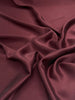 Bourgogne Rouge / Vin Rouge Stoned Silk Satin Pure Silk, Soie par cour, Mousseline de soie, Soie de mûrier, Yardage de soie, Soie lourde, Tissu de soie de luxe. 27 mm/ 135 cm de largeur.