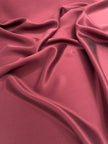 Bourgogne Rouge / Vin Rouge Stoned Silk Satin Pure Silk, Soie par cour, Mousseline de soie, Soie de mûrier, Yardage de soie, Soie lourde, Tissu de soie de luxe. 27 mm/ 135 cm de largeur.