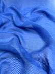 Transparent Bleu Marine Gingham À Motifs Stoned Silk Satin Pure Soie, Soie par cour, Mousseline de soie, Soie de mûrier, Yardage de soie, Soie lourde, Tissu de soie de luxe. 12 mm/ 143 cm de largeur.