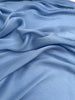 Bleu clair, soie par cour, soie naturelle, mousseline de soie, soie de mûrier, voile de soie, yardage de soie, soie froissée, soie à carreaux, soie texturée.