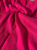 Soie rose fuschia par cour, soie naturelle, mousseline de soie, soie de mûrier, voile de soie, yardage de soie, soie froissée, soie à carreaux, soie texturée.