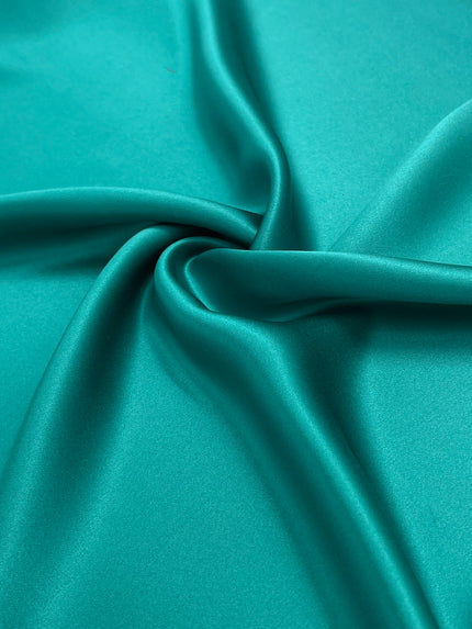 Soie pure satin vert émeraude, soie par cour, mousseline de soie, soie de mûrier, yardage de soie, soie lourde, tissu de soie de luxe. 23 mm/ 135 cm de largeur.