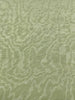 Rembourrage luxueux en soie vert pastel pour tête de lit ottoman, tissus d'intérieur pour textiles de maison : housses d'oreiller, motifs inspirés du kimono, motifs en filigrane.